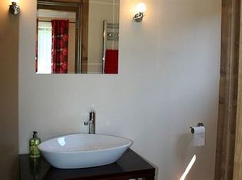 Hostal Millers House
