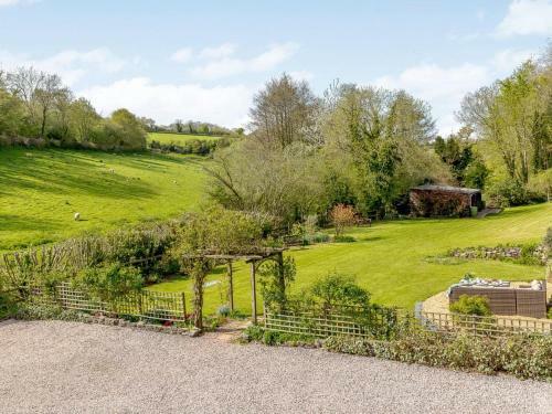 Rocombe Thatch