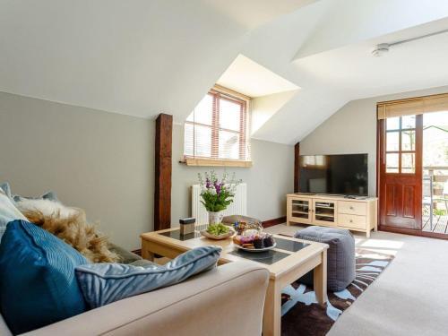 Rocombe Thatch