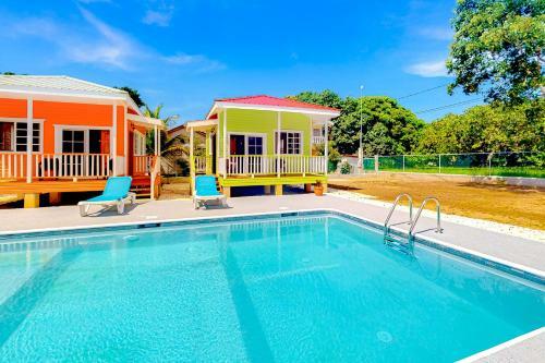 Fla At Hummingbird Estate Gold Standard Certified