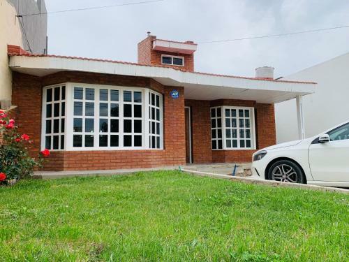 Hermosa Casa A Pocas Cuadras Del Mar