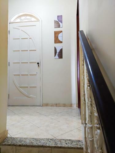 Casa Com Piscina Na Regi�o Dos Lagos - Araruama