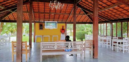 Loft Com Piscina Na Regi�o Dos Lagos - Araruama