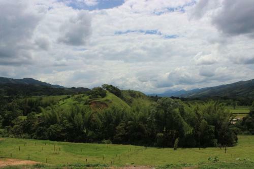 Hotel La Hacienda Del Pienta