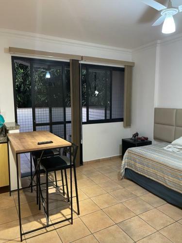 Apartamento Flat Em Hotel Na Zona Central - Arax�-mg
