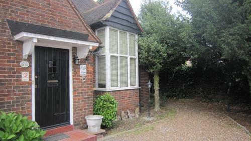 Hostal Debden Guest House