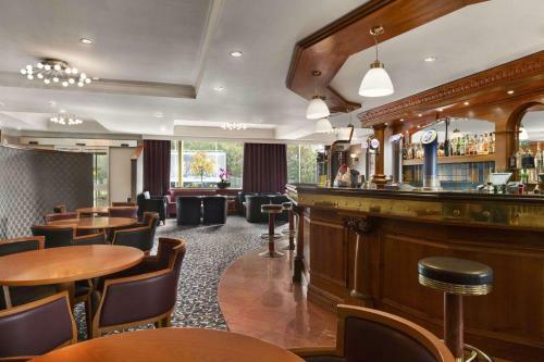 Ramada London Ruislip - Formerly Days Hotel South Ruislip