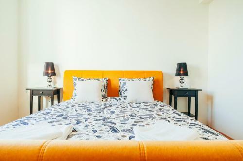 Artsy Old Town Apartment