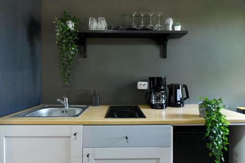 Apartamento The Pop Art Experience Central Studio - Homey Residence