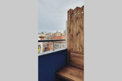 Ultracentral University Apartment