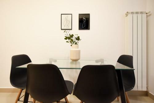 The Chic & Modern Apartment - Homey Bucharest