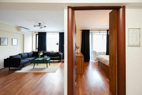 The Chic & Modern Apartment - Homey Bucharest