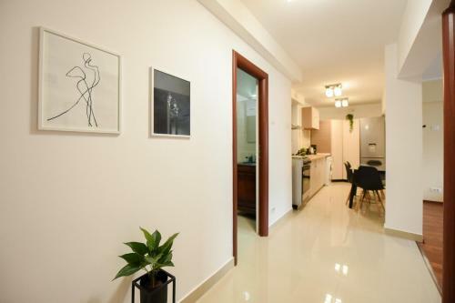 The Chic & Modern Apartment - Homey Bucharest