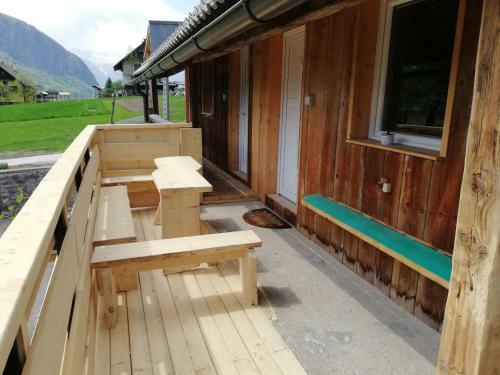 Apartmaji Pri Kozmavo - Little House