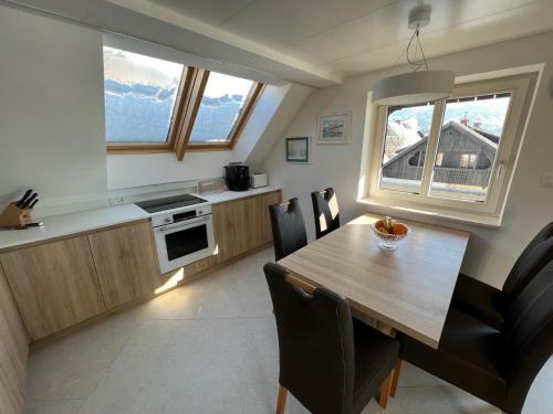 Gloria Holiday - Apartment Bohinj