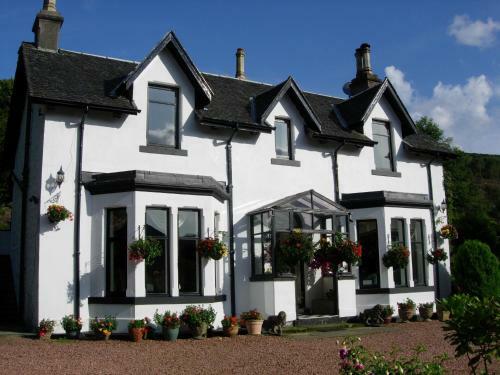 Bed & Breakfast Fascadail House