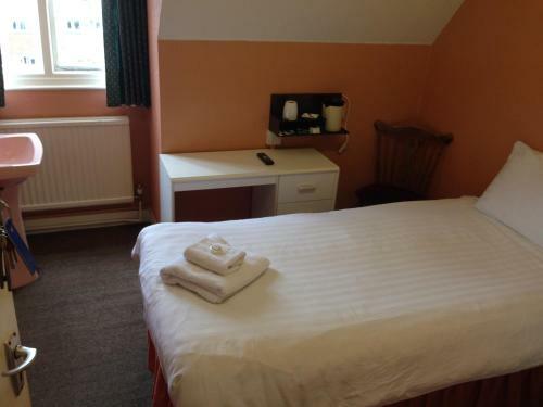 Hostal Grove End