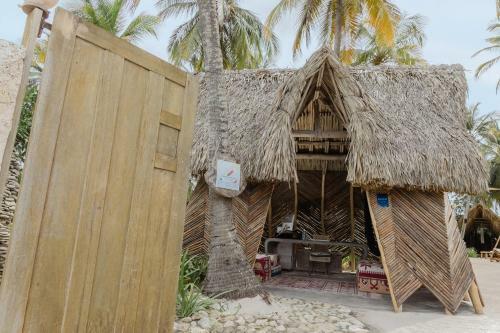 �teka Slow Beach Hotel