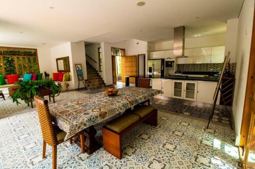 Villa Casa De Playa En Condominio Privado.