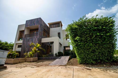 Villa Casa De Playa En Condominio Privado.