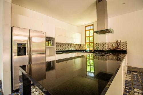 Villa Casa De Playa En Condominio Privado.