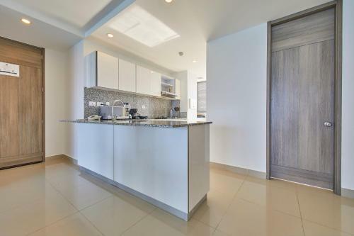 Apartamento Beachfront Paradise With Outstanding Sunset Views