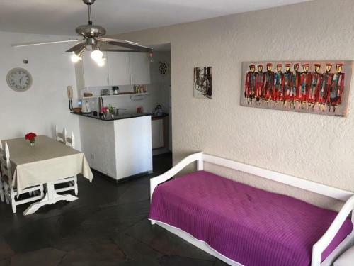 Apartamento Punta Del Este Frente Al Mar, 2 Ambientes En Playa Mansa Parada 9, Edificio Paracas