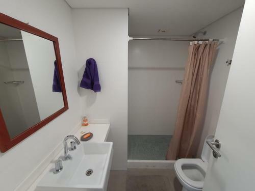 Apartamento Apto de 2dorm Y 3 Ba�os. Con Todos Los Servicios!