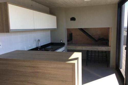 Apartamento Apto de 2dorm Y 3 Ba�os. Con Todos Los Servicios!