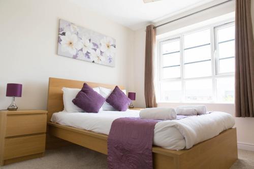 Apartamentos Flexi-lets@wallis Square, Farnborough