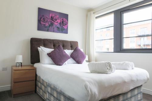 Apartamentos Flexi-lets@wallis Square, Farnborough