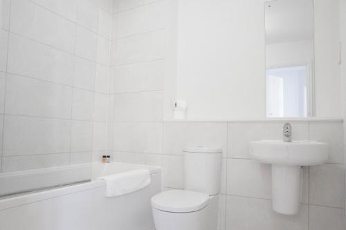 Apartamentos Flexi-lets@wallis Square, Farnborough
