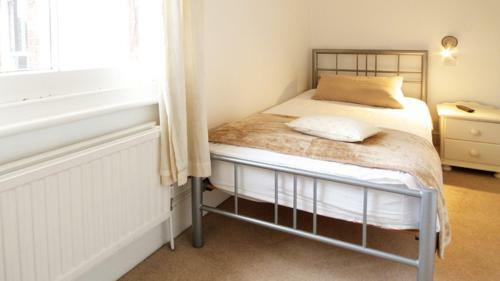 Hostal Colebrook Guest House