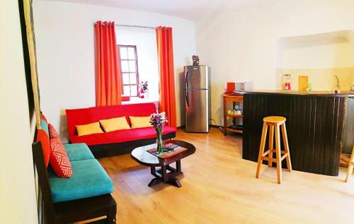 Amazing Pvt Apart With Nice Balcony- Spacious Private Apartment