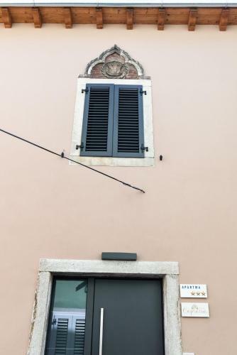 New Apartments Capraria With Private Parking