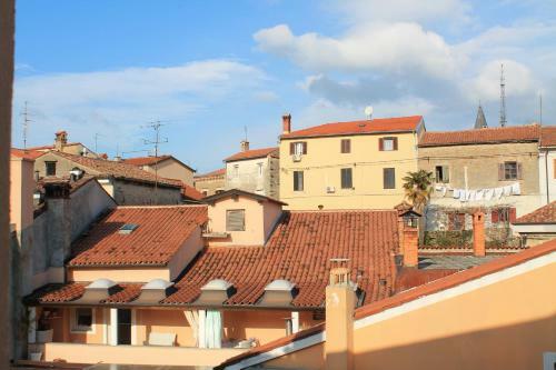 Hostal Guest House Via Flavia