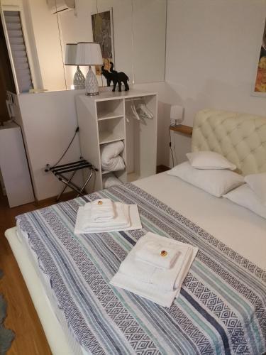 Pupin Palata Business Apartman B5
