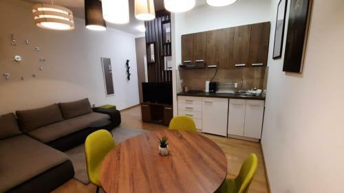 Ancora Apartment Lana