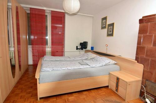 Apartman 3 Sobe - Lokacija Sajam- Bolnica - Stanica