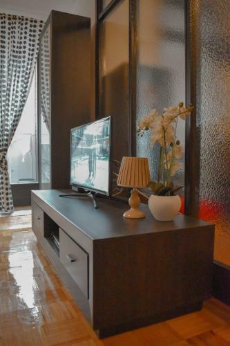 Apartamento Black And White