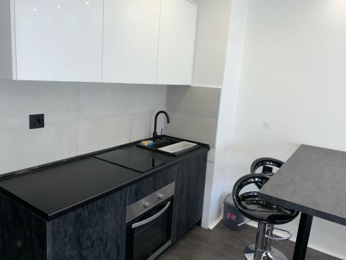 Central Apartment 2