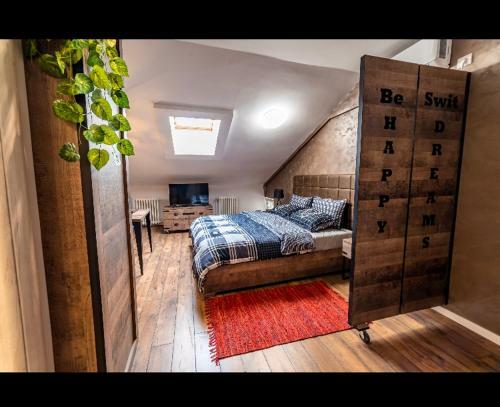 Ivi Place Apartments