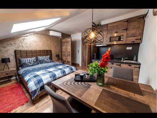 Ivi Place Apartments