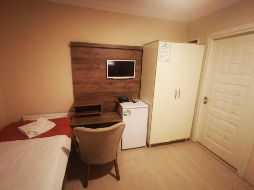 Ador Troia Hotel
