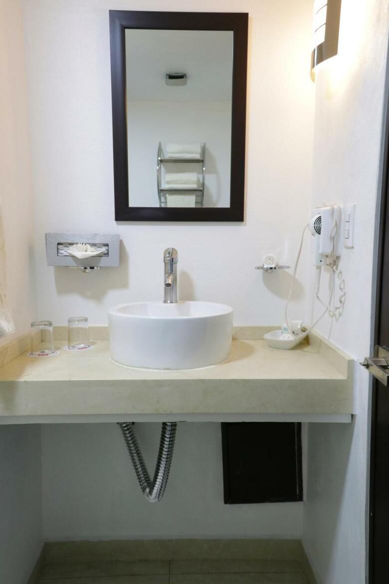 Hotel & Suites Pf