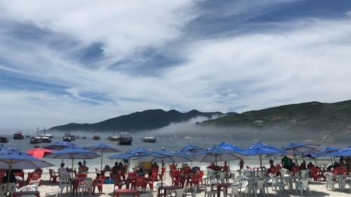 Apartamento � Na Beira Do Mar...com Estacionamento Exclusivo