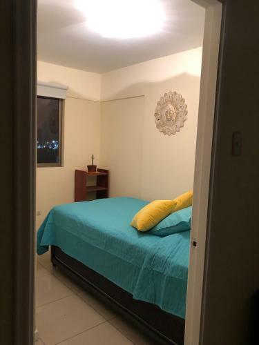 Hospedaje - Habitaci�n Privada A 2 Cuadras De Playa Brava