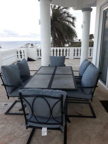 Paradise In Coral View