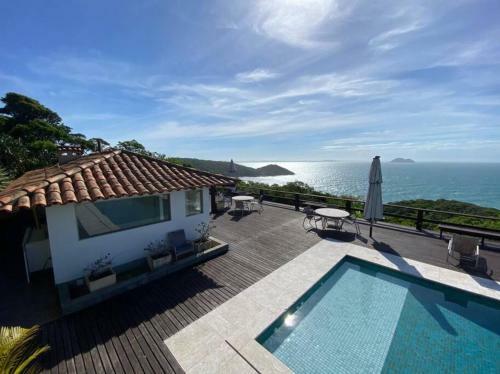 Casa Com Vista Incr�vel Em Jo�o Fernandes