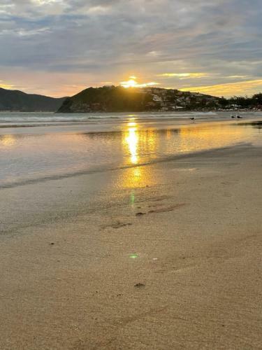 Hostal Boa Sorte Suites Com Piscina Garagem E P� Na Praia De Gerib�